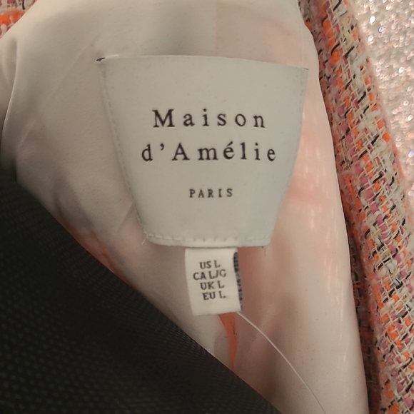 Elegant Women's Tweed Blazer - Pink and White - Picture 2 of 4